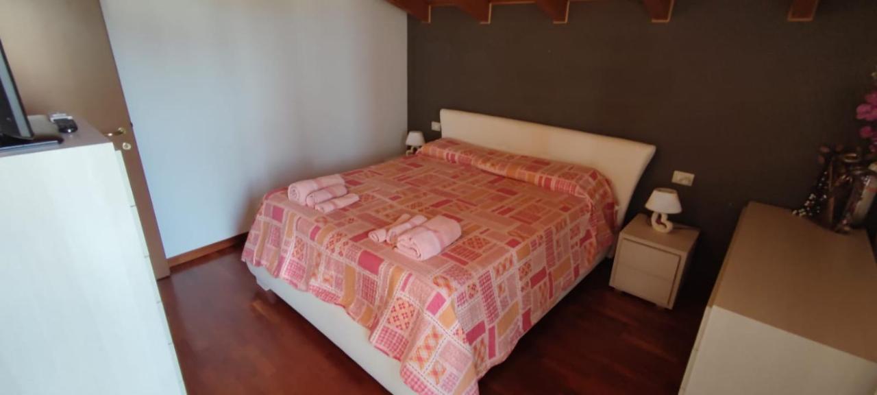 Appartamento Vicino Malpensa Vanzaghello 外观 照片